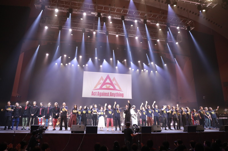 エアロビ ビデオ 韻律舞曲伴唱52 （岸谷五朗・ 寺脇康文ら総勢32名の 